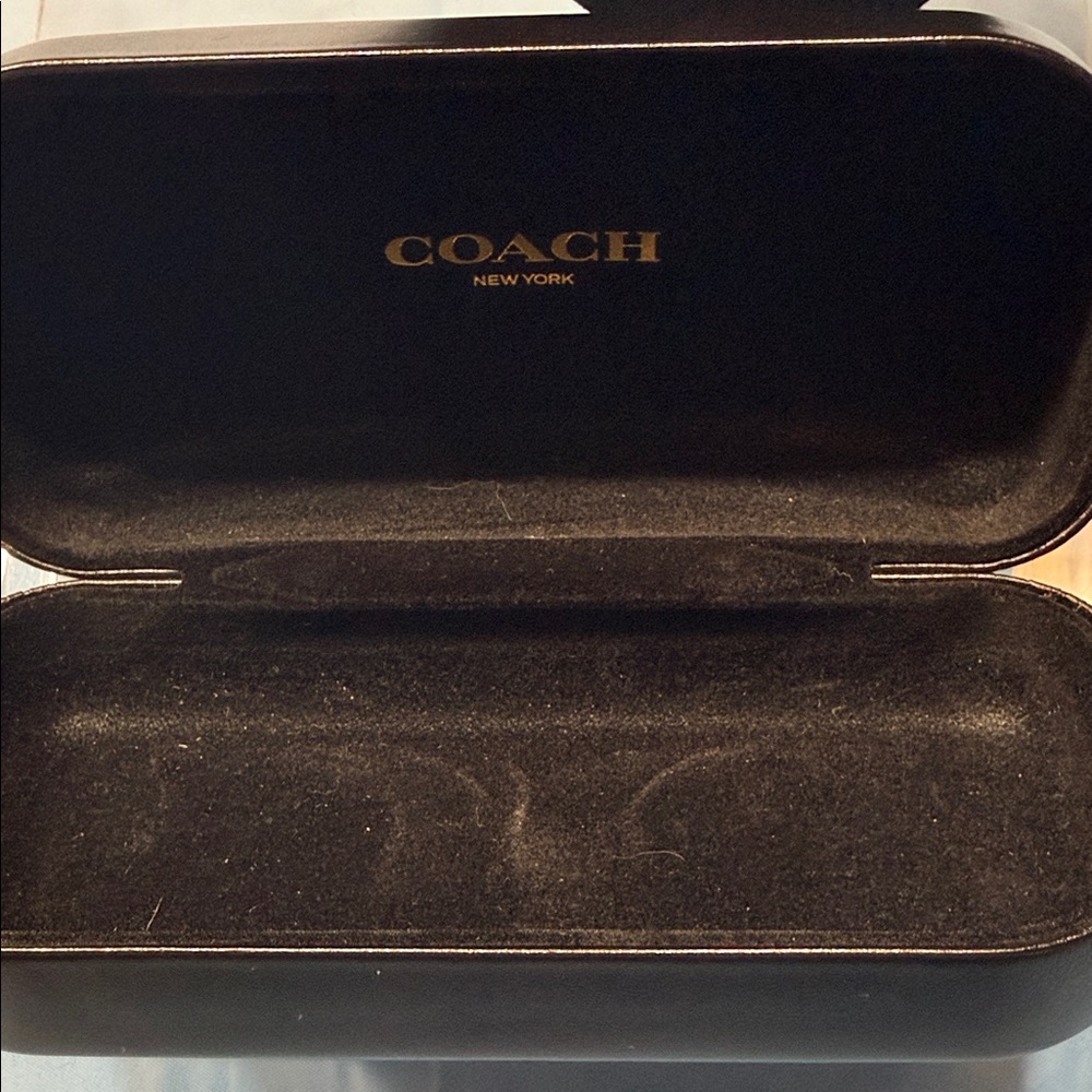 Coach Black Eyewear Case with Coach Cleaning Cloth - Picture 4 of 7